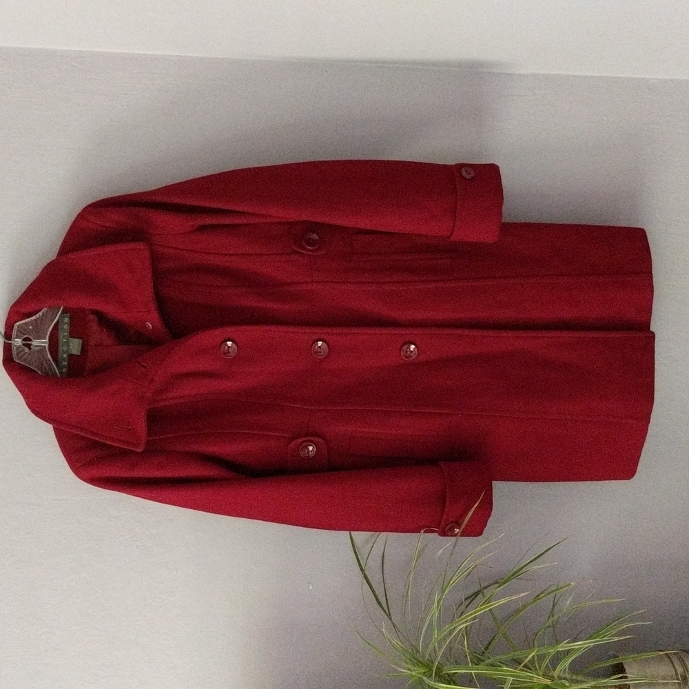 Kenneth Cole Reaction coat size small, burgundy